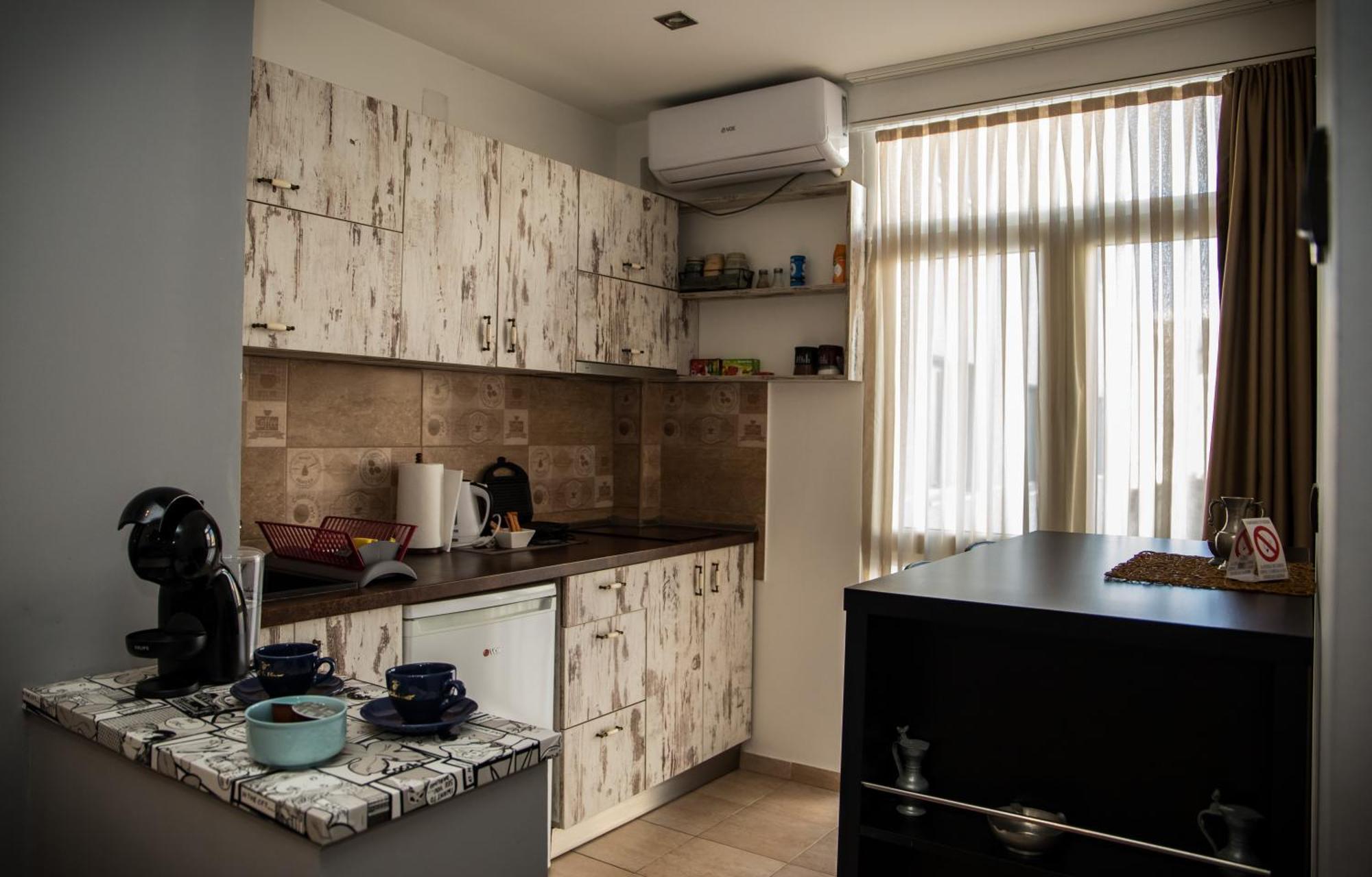 Rezervisi Slobodno, U Centru Smo Apartment Novi Sad Exterior photo